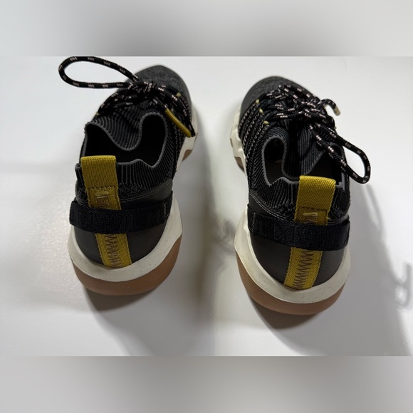 Madewell Black and Gray Knit UNISEX Sneakers 👟 - Picture 14 of 14